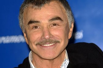 Hollywood-Legende Burt Reynolds mit 82 Jahren gestorben - US-Schauspieler Burt Reynolds ist tot. Er starb im Alter von 82 Jahren, wie mehrere US-Medien am Donnerstag übereinstimmend berichteten.