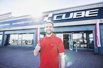 Holt das Rad raus! - Jan Hensel vom CUBE Store Zwickau-Werdau empfiehlt das richtige Equipment für einen tollen Familien-Fahrrad-Sommer.