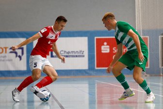 HOT 05 Futsal muss umplanen: Training statt Testspiel beim Futsal-Bundesligisten - Ermin Kojic (links), der aus Nürnberg gewechselt ist, gehört zu den Neulingen bei HOT 05 Futsal.