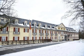 Hotel Santé Royale lädt zum Turmblasen nach Bad Brambach - Auf der Rosenhof-Terrasse des Hotels Santé Royale Hotel in Bad Brambach findet das Turmblasen statt.