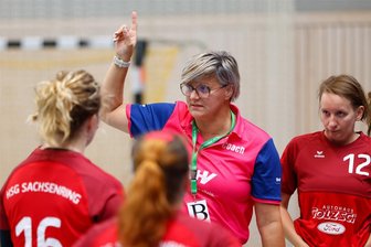 HSG Sachsenring: Neue Handball-Trainerin spielte früher beim BSV Sachsen Zwickau, dem HV Chemnitz und der kroatischen Nationalmannschaft - Die frühere Profihandballerin Petra Starcek trainiert jetzt die Frauen der HSG Sachsenring.