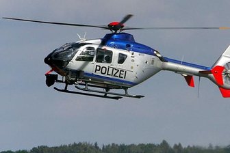 Hubschrauber kreist über Freiberg -