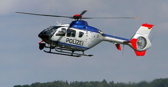 Hubschrauber suchen Neunjährigen - Kind übernachtet bei Freund -