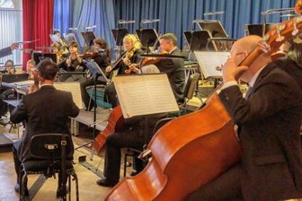 Hunderte Kinder tauchen in die Welt der Klassik ein - 