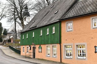 Hutzenabend stimmt in Clausnitz auf den Advent ein - Vorweihnachtliche Stimmung gibt es am Wochenende auf dem Festplatz und im Heimathaus in Clausnitz.