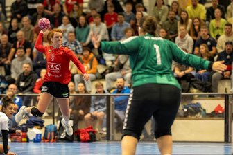 HV Chemnitz gibt Sieg gegen VfL Meißen noch aus der Hand: "Das war am Ende zu wild" - Caroline Rosiak war im Spiel gegen Meißen mit fünf Treffern beste Torschützin des HV Chemnitz.