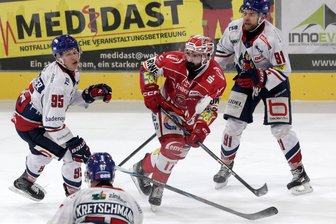 „Ich bin bei 93,3 Prozent“: So lief das Comeback von Ladislav Zikmund bei den Eispiraten Crimmitschau - Ladislav Zikmund kehrte am Sonntag gegen Freiburg in den Kader der Eispiraten Crimmitschau zurück.