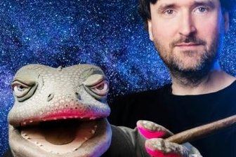 "Ich gehe vom Besten aus" - Michael Hatzius und seine Echse kommen am Samstag nach Freiberg.