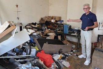 „Ich werde die Wohnung nie mehr vermieten“: Messi-Mieter hinterlässt in Chemnitz völlig verwüstete Wohnung - Karl-Heinz Keupp ist fassungslos. Seine Wohnung hat er kaum noch wiedererkannt.