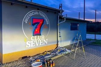 Ideen für das Leben auf dem Land in der Region Mittweida? Hier gibt es eine Finanzspritze - Für die Erneuerung der Fassade des Jugendclubs in Frankenau gab es Fördergeld.