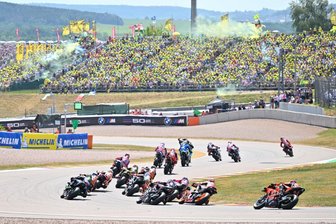 Idole für die Massen: Ein Streifzug durch 25 Jahre Sachsenring - Bild aus dem Sachsenring 2022