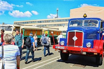 Ifa-Oldtimertreffen Werdau: Treffen mit Minister - Zum jüngsten Oldtimertreffen im Mai dieses Jahres waren 12.500 Besucher nach Werdau geströmt.