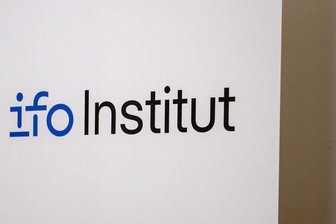Ifo: Jeder fünfte Selbstständige besorgt über eigene Zukunft - Beim Geschäftsklimaindex wurde laut dem Münchner Ifo-Institut unter Soloselbstständigen und Kleinstunternehmern ein Tiefpunkt erreicht. (Archivbild)