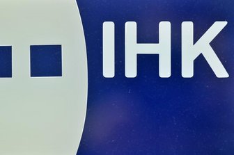 IHK Mittelsachsen: Fast jede dritte Firma plant Personalabbau - Rund 72 Prozent der Unternehmen in der Industrie- und Handelskammer in Mittelsachsen (IHK) rechnen infolge der Coronakrise mit Umsatzrückgängen.
