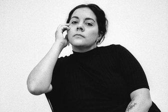 Ihre Lieder sollen erfrischend anders sein - wie Minze - Susi Wittig alias Like Mint bringt voraussichtlich Anfang 2022 ihr neues Folk-Album auf den Markt. Die Wurzeln der Wahlberlinerin, auch die musikalischen, liegen im erzgebirgischen Zschorlau.