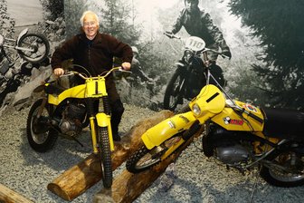 Im Alter von 90 Jahren: Motorradtrial-Legende Erhard Stiegler verstorben - Erhard Stiegler und seine Maschinen: Diese haben schon zu seinen Lebzeiten einen Ehrenplatz im Deutschen Enduro Museum Zschopau bekommen.