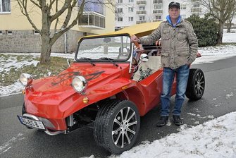 Im Bud-Spencer-Buggy zum Festival nach Italien - Jan Männel besitzt einen der limitierten Bud-Spencer-Buggys. 
