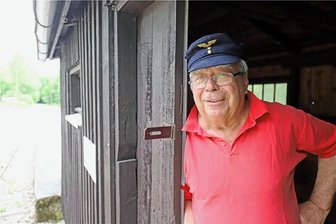 Im Einsatz für die Schmalspurbahn-Strecke: Modelleisenbahner aus Freiberg organisiert Jubiläumsfest in Falkenberg - Fest verbunden mit der Eisenbahngeschichte der Freiberger Region: Jochen Winkler organisiert das Fest zum 100. Jubiläum der Bahnlinie in Falkenberg. 