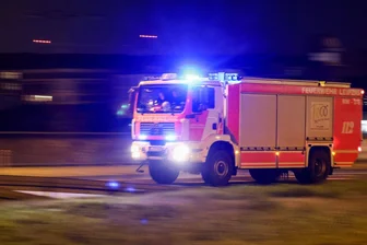 Im Einsatz geblitzt: Feuerwehrmann wehrt sich gegen Bußgeld - Im Einsatz geblitzt: Der Feuerwehrmann wehrt sich gegen ein Bußgeld. (Symbolbild)