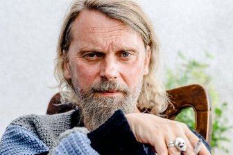 Jens Balzer: Tattoos waren Ausdruck der Individualität und der Radikalität.