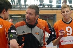 Im Kampf um die Playoffs kommt es zum "Endspiel" - Trainer Andreas Richter schwört sein Team ein.