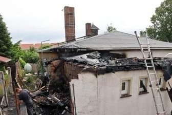 Im Meeraner Vereinsheim "Sonnige Höhe" brennt es zum dritten Mal - 