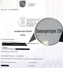 Im Namen des Volkes: Reichenbacher ist "DDR-Bürger" - <p class="artikelinhalt">Das Urteil: Hagemann ist demnach DDR-Bürger. Fotomontage: Franko Martin</p>