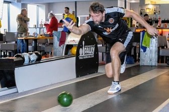 Im Schlussspurt geht die Puste aus - In der Stollberger Kegelarena stand Alexander Lasch von den Gastgebern gegen Mücheln trotz starker Leistung auf verlorenem Posten.