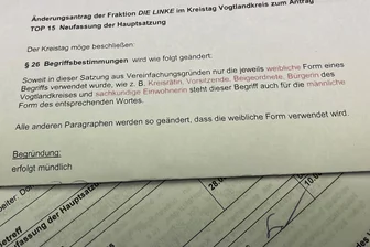 Im Vogtland regiert das männliche Geschlecht: Neue Regelwerke als „Rückschritt ins Mittelalter“ kritisiert - Der Antrag der Fraktion Die Linke im Vogtland-Kreistag.