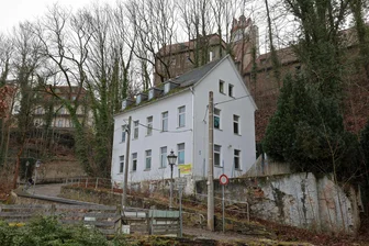 Immobilienstreit in Glauchau eskaliert: Unternehmer will gegen den OB Strafanzeige stellen - Um das leer stehende Haus Am Mühlgraben 3 in Glauchau gibt es einen erbitterten Streit.