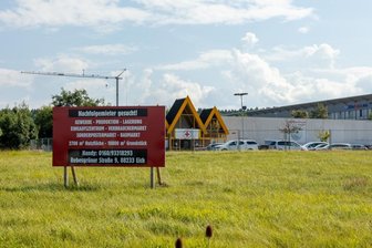 Impfzentrum Eich schließt Ende des Monats: Nutzer gesucht - Zum Monatsende schließt das Impfzentrum in Eich. Die Eigentümer suchen bereits Nachmieter.Foto: David Rötzschke