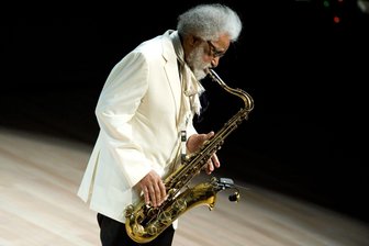 Improvisationsgenie des Jazz: Sonny Rollins gestorben - Der Jazz-Saxofonist Sonny Rollins ist im Alter von 95 Jahren gestorben. (Archivbild)