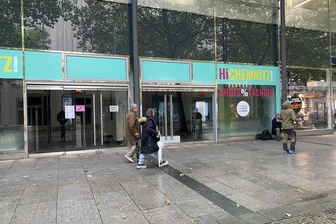 In Chemnitzer Innenstadt schließt weiteres Geschäft - Das Geschäft, in dem Schuhe und Mode verkauft wurden, hat geschlossen.