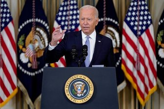 In den USA wächst der Druck: Spritze oder Kündigung - US-Präsident Joe Biden macht Druck auf Impfmuffel - nicht nur bei Bundesbehörden, sondern auch in der Wirtschaft 