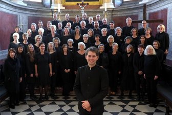 In der Leipziger Nikolaikirche erklingt zum Reformationstag beinahe vergessene Musik eines Mittweidaers - Der Leipziger Nikolaikirchenkantor Markus Kaufmann und der Bach-Chor.