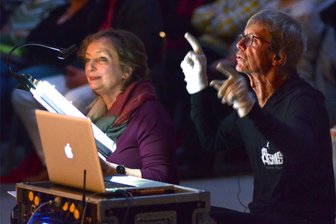 In Falkenstein endet am Wochenende mit der Aufführung des Musicals „Das Wagnis“ eine Ära - Marion und Gilbrecht Schäl bei einer Aufführung des Musicals „Das Wagnis“ in Falkenstein. Foto: Joachim Thoß