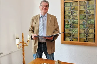 In Flöha traut jetzt ein Mann - Heiko Jünger ist der neue Standesbeamte der Stadt Flöha. r