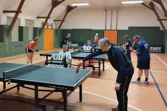 In Grumbach wird die Tischtenniskelle geschwungen - Die Verantwortlichen des TTV Fortuna Grumbach hoffen auf viele Hobbyspieler an den Platten in der Turnhalle im Erbgericht, so wie im letzten Jahr.