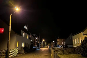 In Stadt im Erzgebirge bleibt das Licht spätnachts wieder an - Auch in Herold leuchten die Straßenlaternen nun wieder die ganze Nacht über.