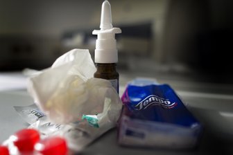 Influenza: Dritte Schule in Auerbach geschlossen - Nach der Oberschule "Geschwister Scholl" und der Grundschule Hinterhain bleibt ab Freitag mit der Grundschule "Gebrüder Grimm" die dritte Auerbacher Bildungseinrichtung geschlossen.