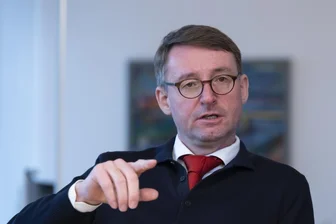 Innenminister Roland Wöller zu Corona-Protesten: Wir müssen mit einer weiteren Radikalisierung rechnen - Roland Wöller, sächsischer Innenminister