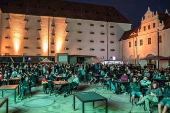 Ins Achtelfinale: Public Viewing bei den Freiberger Sommernächten -