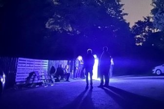 Insekten-Lichtfang startet in Langenbernsdorf am 12. Juni - Beim Lichtfang von Insekten wird ein Netz beleuchtet.