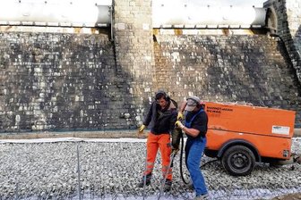 Insel in Talsperre Pirk wird für Vögel zur Falle -