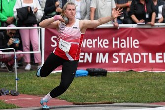 Internationales Werfermeeting: In Thum geht es zwei Tage rund - Katharina Maisch vom LV 90 Erzgebirge konnte in Halle auf Anhieb die WM-Norm abhaken. Ein ungültiger Versuch landete sogar jenseits der 19-Meter-Marke. In Thum soll die Kugel wieder weit fliegen.