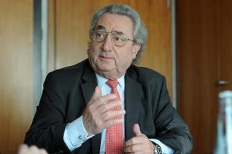 Investition: Autozulieferer baut Werk im Vogtland - Dieter Hundt.