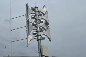 Investition in Sicherheit: Gottesberg und 18 weitere Orte im Vogtland erhalten Sirenenanlagen - Elektronische Sirenen sehen etwas anders aus als die herkömmlichen.