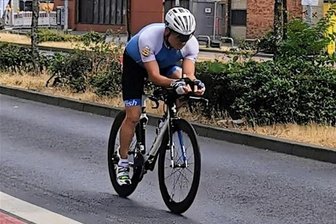 Ironman: Moseler vertagt eine Rückkehr nach Hawaii - Zum ersten Mal war Triathlet Stefan Bauer beim Ironman in Frankfurt dabei. Seinen dort erkämpften Startplatz für die Altersklassen-WM aber nimmt der Moseler nicht wahr.