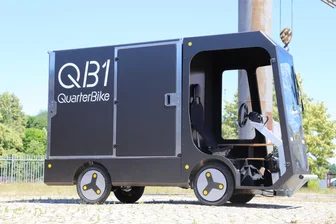 Ist das noch ein Fahrrad? Ein Plauener Unternehmen und sein einzigartiger Transporter mit Pedalen - Sieht nicht aus wie ein Fahrrad. Ist aber eins.