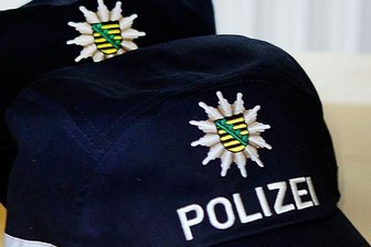 Jahnsdorf: Rot missachtet - Lkw beschädigt Schranke -